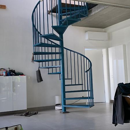 A Cozy Room In A Modern House ポツダム エクステリア 写真